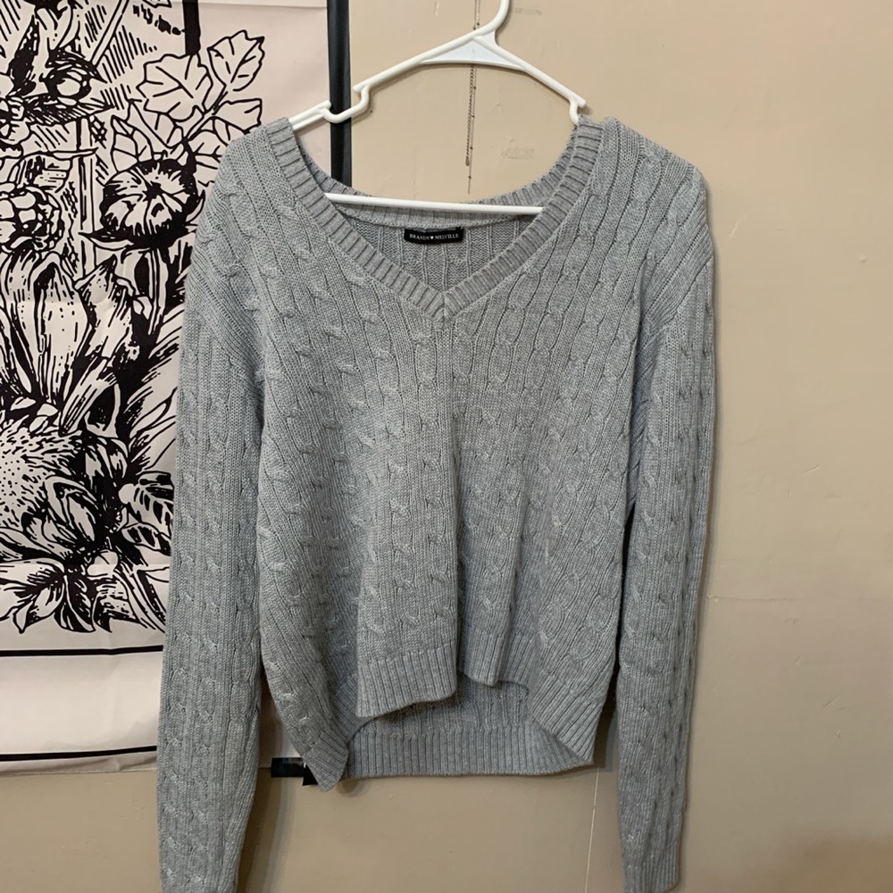 brandy melville sweater